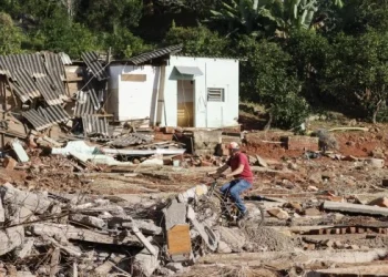 Brasil supera las 100 muertes por las inundaciones en la región sur del país