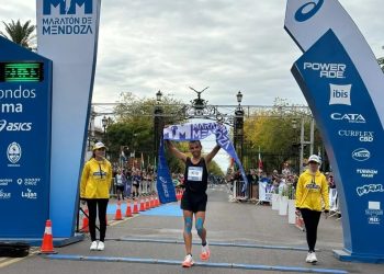 Carlos Becerra: “Estoy muy feliz porque es la carrera más grande del oeste argentino”