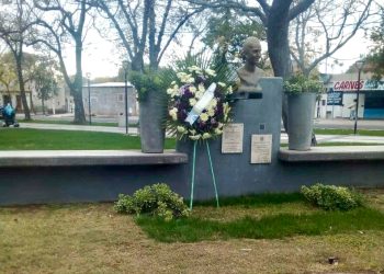 Se cumplieron 105 años del nacimiento de “Evita” y se conmemoró con una ofrenda floral