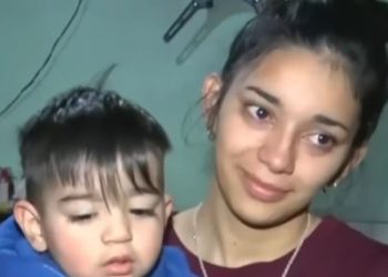 Córdoba: La insólita explicación de los padres del bebé que gateó solo por la calle