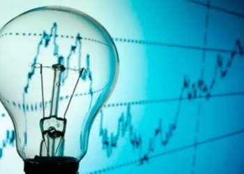 El Gobierno negocia posponer el aumento de la luz en Mendoza
