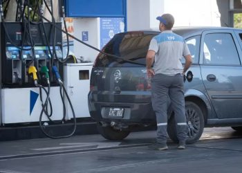 Por ser productores: presentaron un proyecto para que Mendoza tenga un precio diferencial de combustibles
