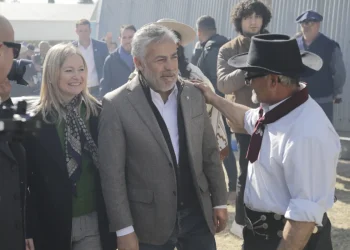 Alfredo Cornejo en la Fiesta de la Ganadería se refirió a  los fondos de Portezuelo