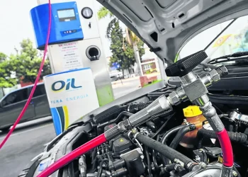 Hay restricciones para cargar GNC: qué pasa en Mendoza