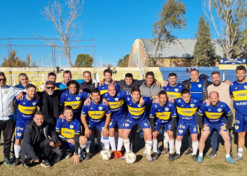 El fútbol Senior de Huracán enfrentará a Independiente de Avellaneda