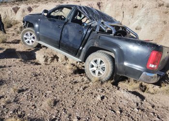 Una familia volcó en la Villa 25 de Mayo: tres lesionadas