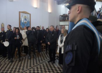 El intendente Félix llamó a defender la independencia económica y la soberanía en el acto por el día de la Patria
