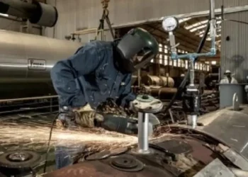 La actividad económica se contrajo 6,3% en el primer cuatrimestre de 2024