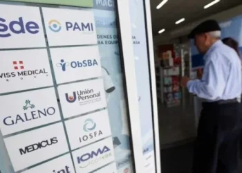 Las prepagas acordaron devolver lo cobrado de más a sus afiliados en un plazo de 12 cuotas