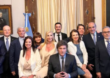 Cuánto cobran el Presidente y los integrantes de su Gabinete