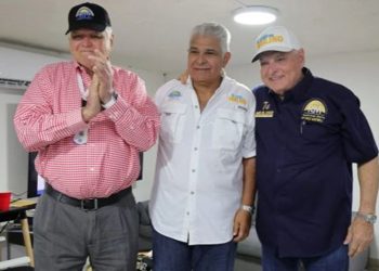 Panamá: El candidato «pro empresa privada» Mulino fue electo presidente