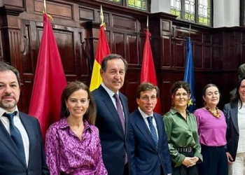 Pompeo se reunió con el alcalde de Madrid