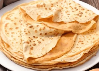 El ingrediente secreto para hacer unos panqueques exprés, la masa súper económica para los canelones