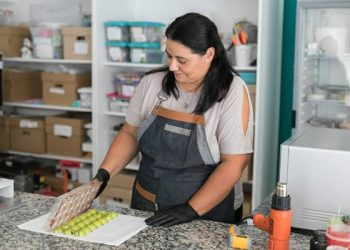 La maestra chocolatera Silvina Sosa participará de la “Copa Tronador” en Buenos Aires