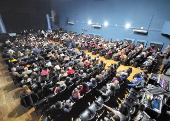 Festejos celeste y blanco: se aproxima la Velada de Gala en el teatro Roma