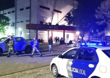 Quiénes eran los cuatros delincuentes que aparecieron muertos en una camioneta frente a un hospital de Bahía Blanca