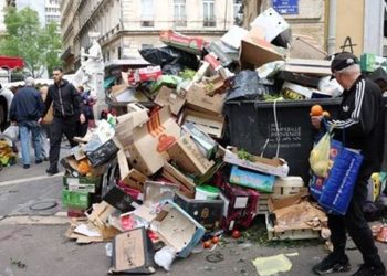 Francia: huelga «olímpica» de los recolectores de residuos en Marsella