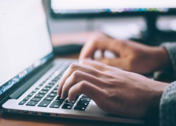 Una vieja estafa volvió a ser popular entre los ciberdelincuentes: conocé de qué se trata para evitar caer en el engaño