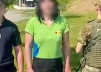 Se disfrazó de mujer para huir de Ucrania y no ir a la guerra