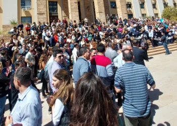 La Corte pidió la conciliación obligatoria por el paro judicial