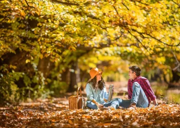 Cómo recorrer Mendoza en otoño con importantes descuentos en turismo