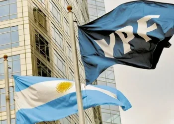 Juicio por la expropiación de YPF en EEUU: los argumentos que presentó Argentina para no perder las acciones en la petrolera