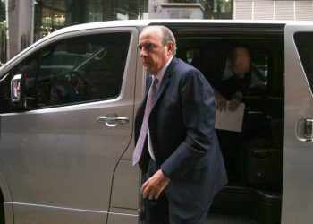 Ley Bases: Francos comenzó las negociaciones con bloques dialoguistas en Diputados