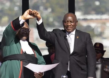 Ramaphosa sostiene que «una nueva era» empieza en Sudáfrica tras asumir su segundo mandato