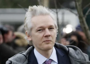 Julian Assange será liberado tras declararse culpable de violar la ley de espionaje en EE.UU.