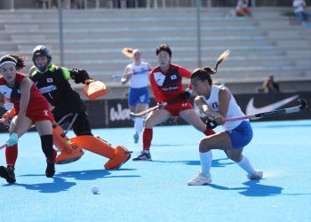 Antonella Bruni juega la Copa FHI Nations con la Selección Italiana de hockey