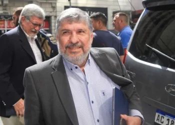 Para Mayans, Cristina Kirchner no es la jefa del espacio