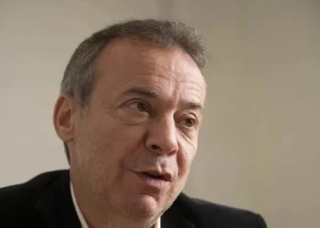 Daniel Artana señaló que aún «no hay señales de recuperación» de la economía