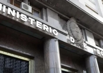 El Tesoro adjudicó $5,4 billones en una nueva licitación de letras y se terminaron las tasas negativas