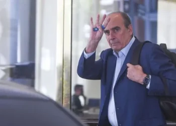 Guillermo Francos dice que no hay 50% de pobreza: «Salgamos a la calle y vemos»