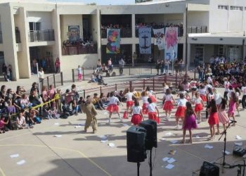 El Centro Polivalente de Arte realizará hoy un concierto por su 50° aniversario