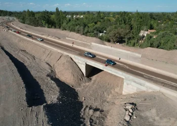 Nación cortará el 70% de la obra pública y los constructores mendocinos esperan una señal de Cornejo