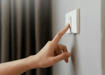 Otro “aumento hormiga” de la luz en Mendoza: el cuarto en un mes