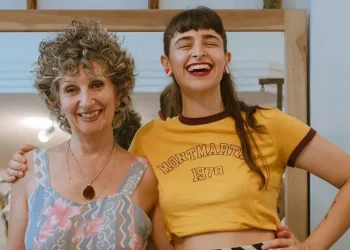 Las influencers de la moda vintage: dejaron todo para emprender juntas y la rompen en redes