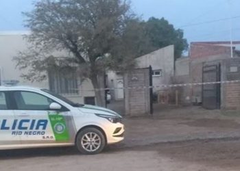 Brutal crimen en Río Negro:  asesinaron a un taxista a puñaladas y le prendieron fuego la casa