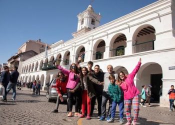 CAME: más de 2.6 millones de turistas recorrieron el país durante los feriados XL
