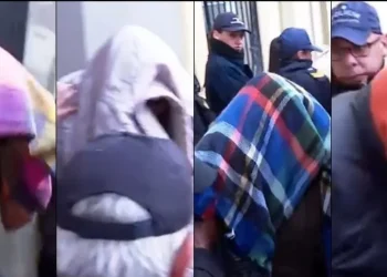 El desesperante grito que se escuchó cuando los detenidos por la desaparición de Loan salieron de la comisaría