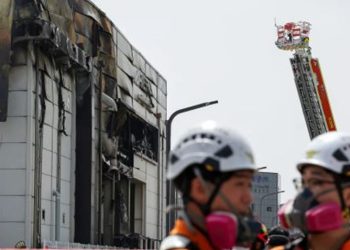 Trágico incendio en una fábrica de baterías en Corea del Sur: 22 muertos y 5 desaparecidos