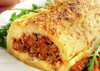 El ingrediente secreto para hacer un roll de papa y carne, una comida accesible que conquista a todos