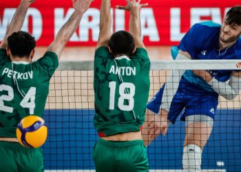 Argentina cerró la fase regular de la VNL con un sólido triunfo ante Bulgaria