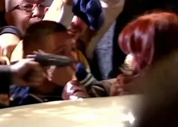 Atentado a Cristina Kirchner: un testigo declaró que un custodio de la ex presidenta le pidió borrar un video clave