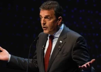 El massismo salió a confrontar el plan económico