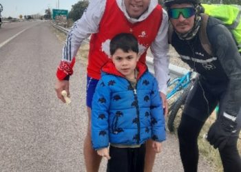 El “Forrest Gump” de La Paz pasará por San Rafael en su cruzada por la salud de su hijo