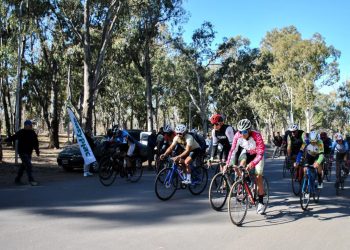 Ciclismo: Abril Ureta y Tiago Rivera se destacaron en el Parque Mariano Moreno