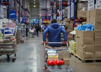 Qué productos dejaron de comprar los mendocinos en mayoristas y supermercados