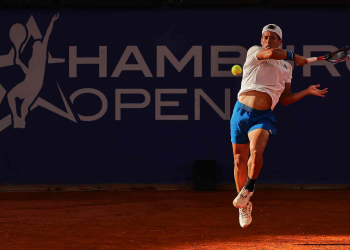 Báez se metió en semifinales de Hamburgo y Etcheverry cayó en Gstaad